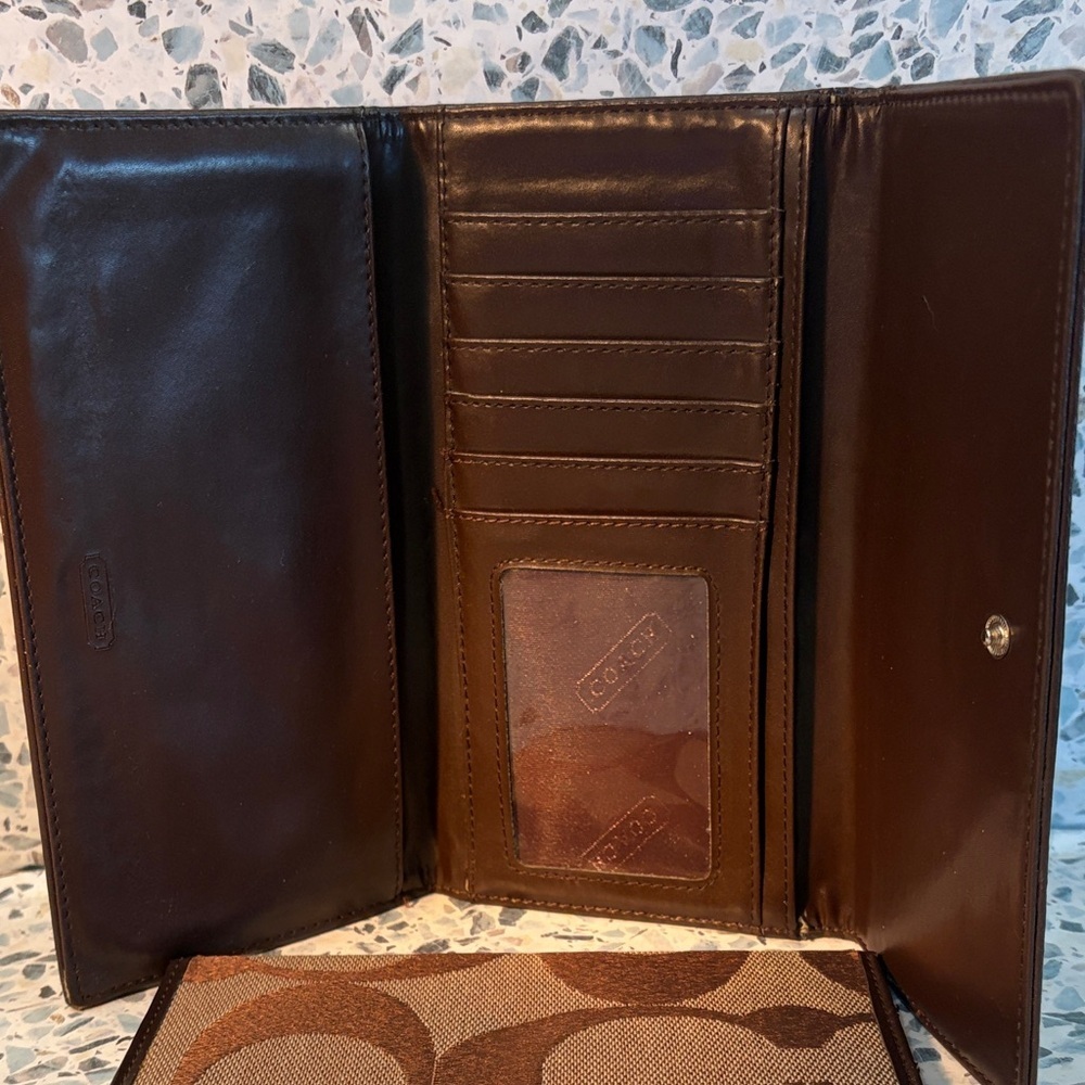 Coach Brown Signature C wallet and checkbook - Picture 3 of 7